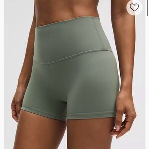 Lululemon High Rise Align 4” Shorts